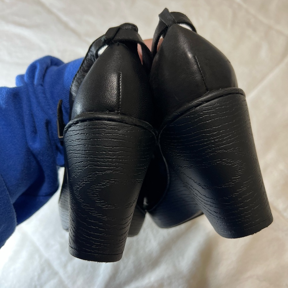 Born Black Wedge Heels Leather Cross Ankle Strap Ladies Shoes 7.5 - Picture 3 of 10